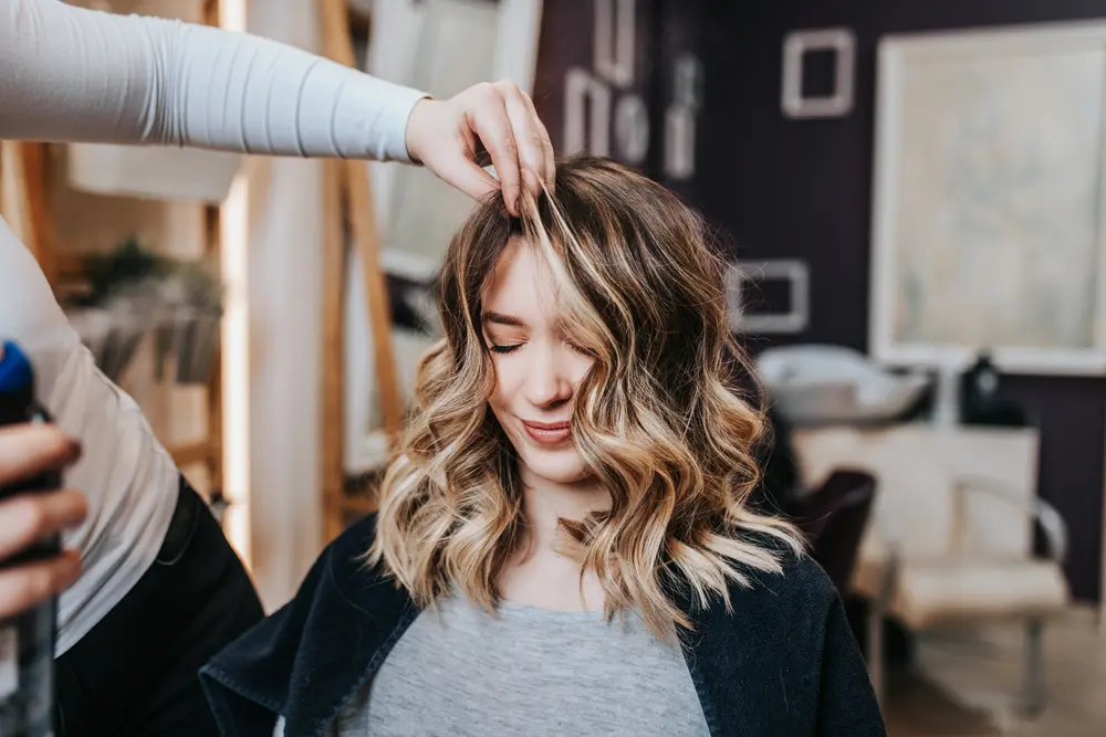 the difference between highlights and lowlights