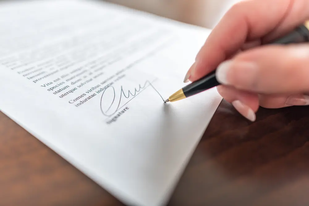 beauty contract